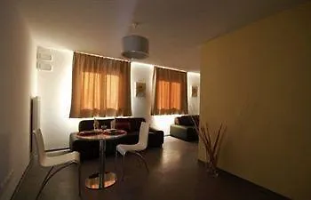 Amal Aparthotel Talence