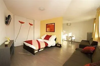 Amal Aparthotel Talence